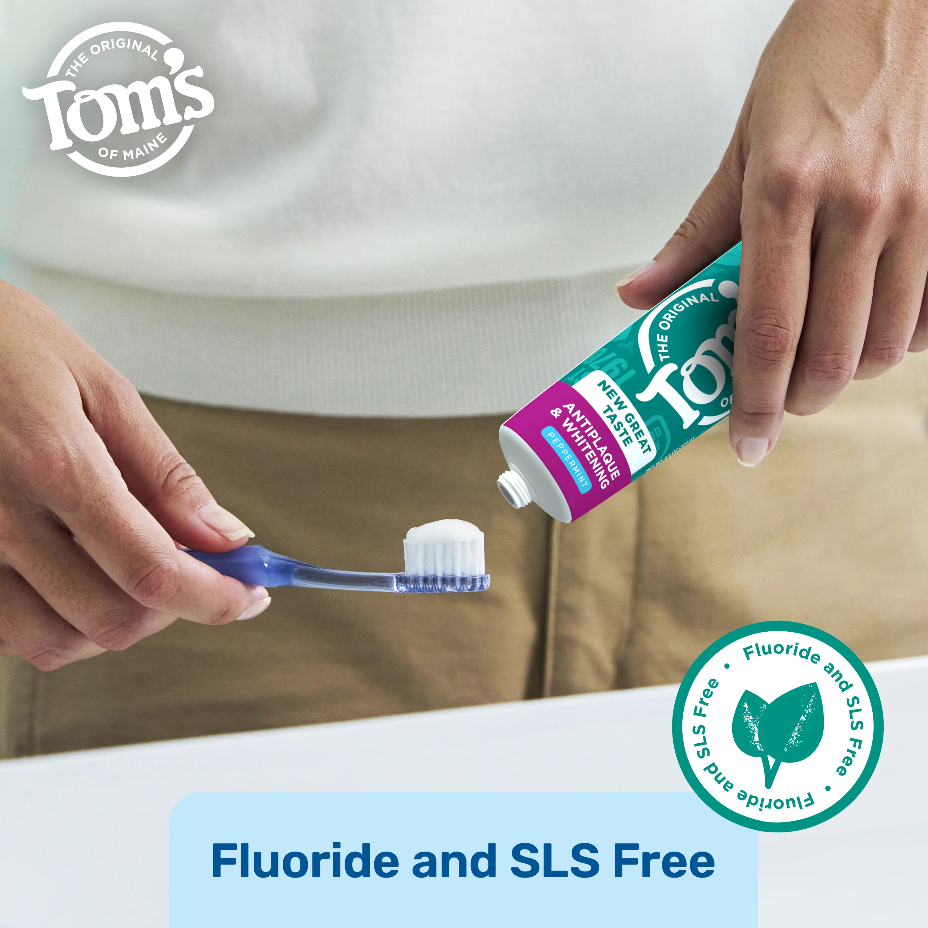 Fluoride-Free Antiplaque & Whitening Peppermint Natural Toothpaste - Image 6